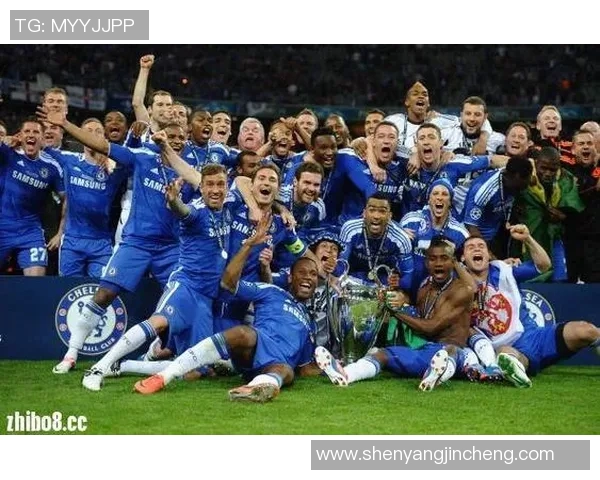 荣耀时刻致敬足球明星颁奖典礼盛典展现传奇与激情的完美交融